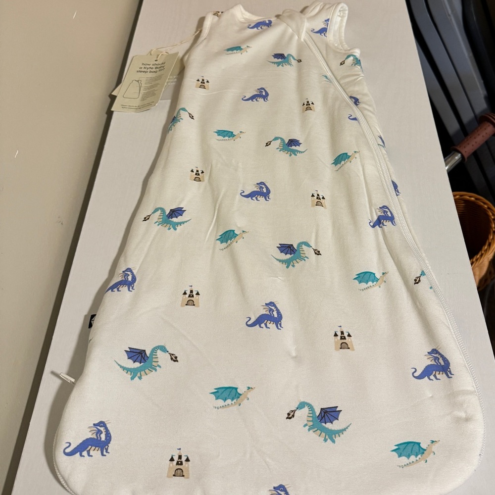 Kyte BABY Sleep Sack with Dragon Print - Cream and Blue - Picture 2 of 2